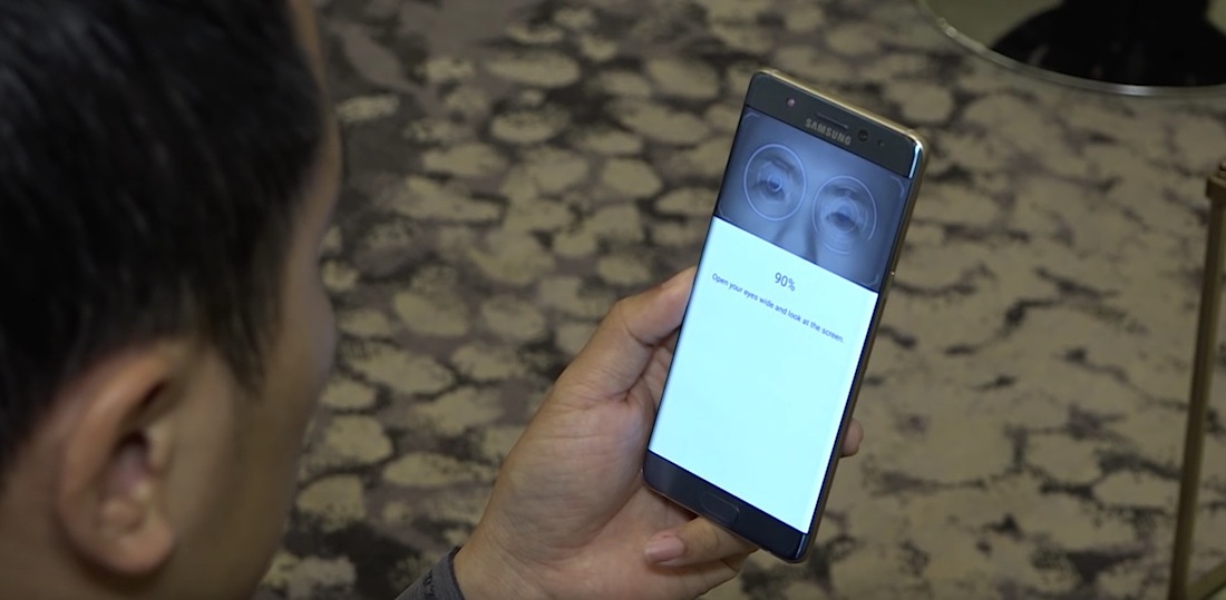 Galaxy-Note7-Iris-Scanner.jpg